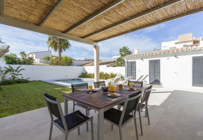Chalet en Port de Pollença - HOLLAND (11 pax)  Ref. PP11