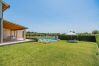 Garten und Schwimmbad