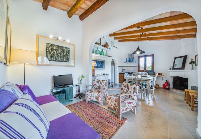 Finca in Pollensa / Pollença - BISQUERRA  Ref. VP59